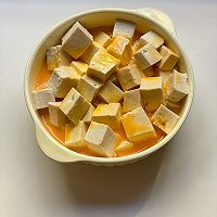 冬日快手菜：鸡蛋抱豆腐，虽然是一道素菜比肉还香的做法图解7