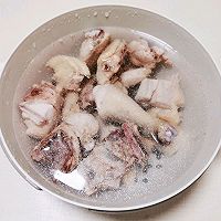 #合理膳食 营养健康进家庭#鲜甜美味、营养丰富～竹荪鸡汤的做法图解8