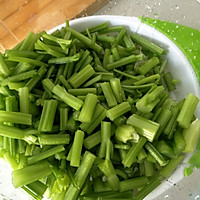 玫瑰花牛肉芹菜蒸饺的做法图解4