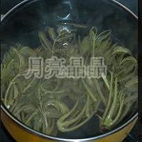 香椿豆腐卷的做法图解1