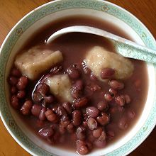 红豆薏仁年糕汤