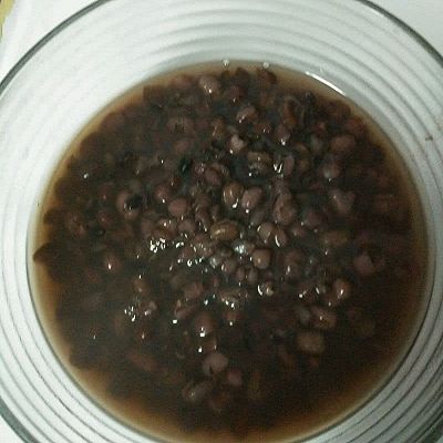 红豆薏米黑米粥