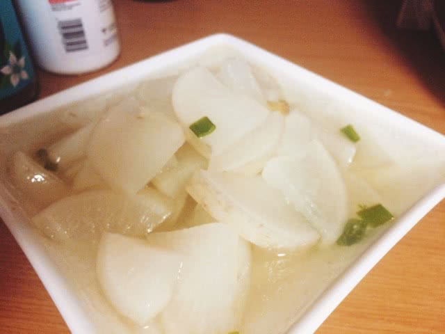 极简萝卜汤的做法图解2