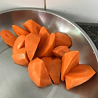 胡蘿蔔馬蹄甘蔗水的做法图解2