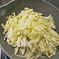 酸辣白菜丝的做法图解9