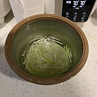 猪肉盖饭的做法图解1