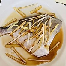 清蒸鲳鱼宝宝最爱的吃法