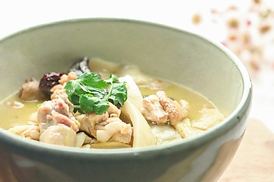 极妙厨房丨广东特色美食椰子鸡
