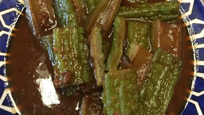 苦瓜焖豆瓣酱的做法