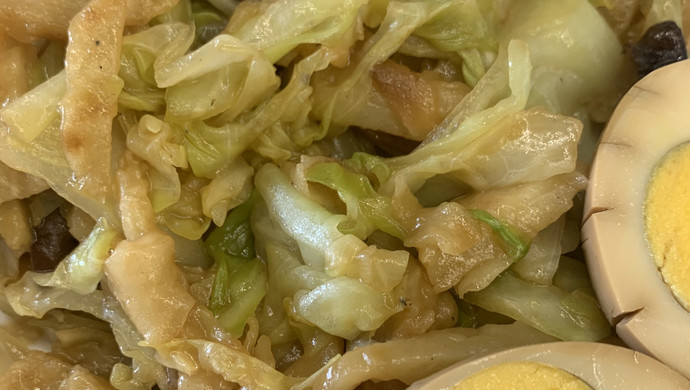 香菇洋白菜炒饼