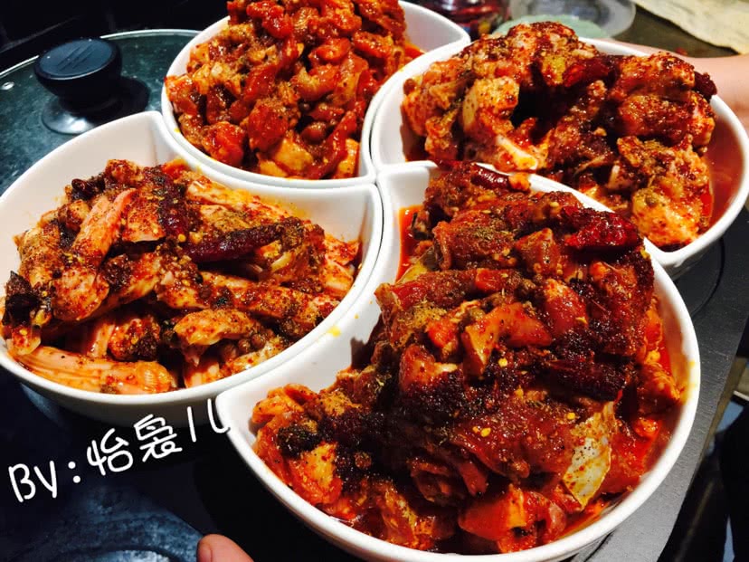 火锅私房麻辣拼盘