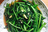 蒜蓉茼蒿「不长肉好吃的蔬菜」的做法