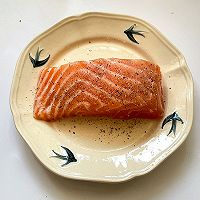 #挪威三文鱼#香煎三文鱼的做法图解1