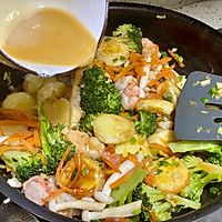 #味达美名厨福气汁，新春添口福# 三鲜日本豆腐炒虾仁的做法图解16