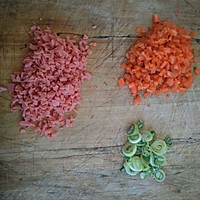 火腿鸡蛋饼的做法图解3