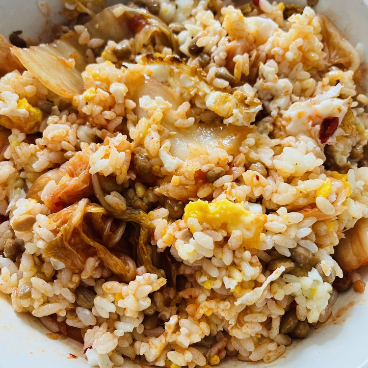 快手拌饭❤️辣白菜纳豆蛋拌饭的做法