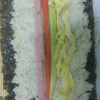 #韩式风味#【顺家食谱】紫菜包饭的做法图解4