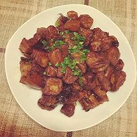 油豆腐烧肉的做法图解1