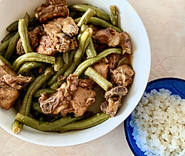 家常排骨炖豆角的做法