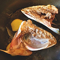 鰤鱼头豆腐味噌汤的做法图解6