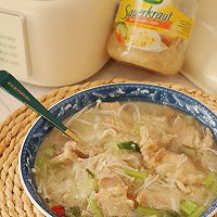 酸菜炖滑肉的做法图解11