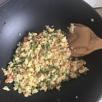 火腿豆蛋炒饭的做法图解4