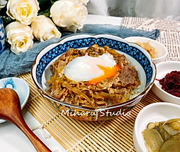 #憋在家里吃什么#❤️日式牛肉盖浇饭❤️简单·美味·营养的做法