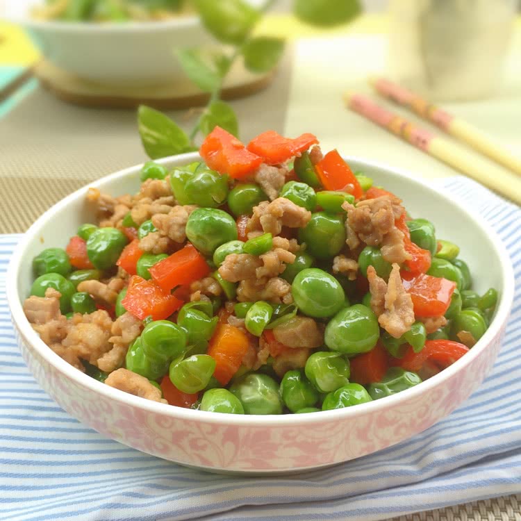红椒青豆肉末的做法图解7