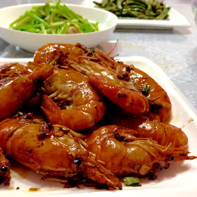 吮指大头虾的做法图解6