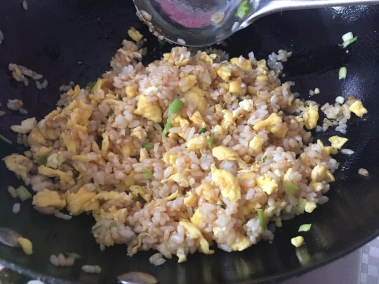 人人都能做炒饭的做法图解5