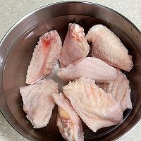 #山姆团圆宴#几分钟搞定超快手蚝油蒜香鸡翅的做法图解2