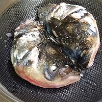 家常川味菜：菌菇泡椒鱼头#父亲节，给老爸做道菜#的做法图解5