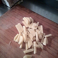 炸薯条（附西红柿辣椒酱做法）的做法图解1