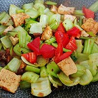 香菇肉酱辣油菜的做法图解5