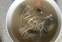 金针菇木耳火腿汤的做法