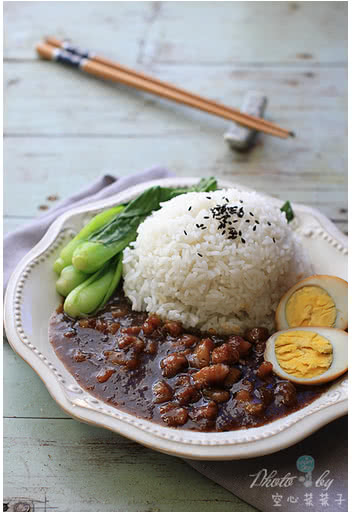 台湾卤肉饭