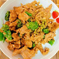 #零腹担吃夜宵#青椒牛肉片的做法图解4