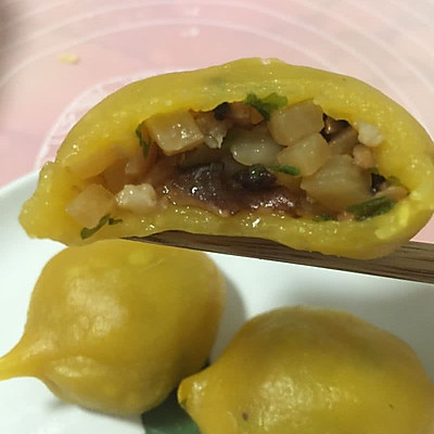 蕃粉圆（地瓜包）