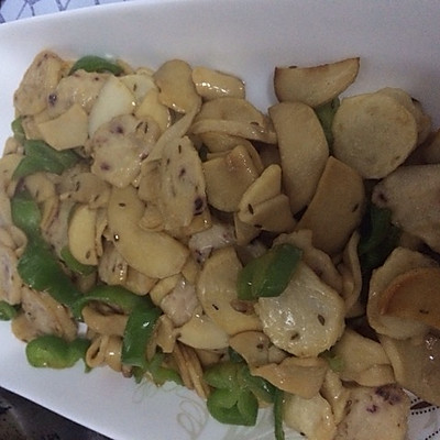 孜然炒墨鱼丸杏鲍菇