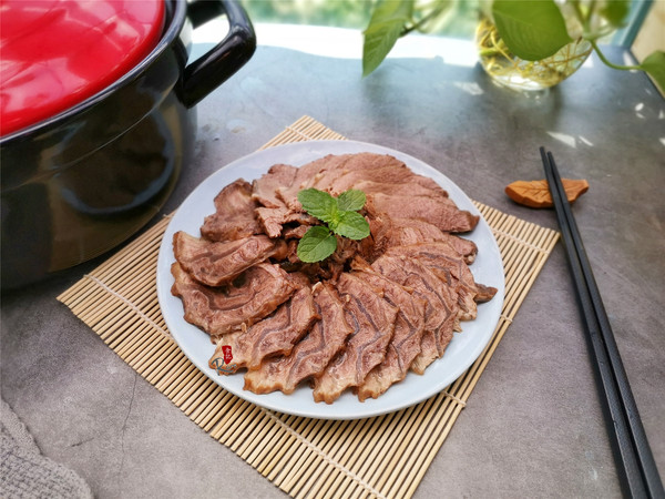 茶香卤牛肉