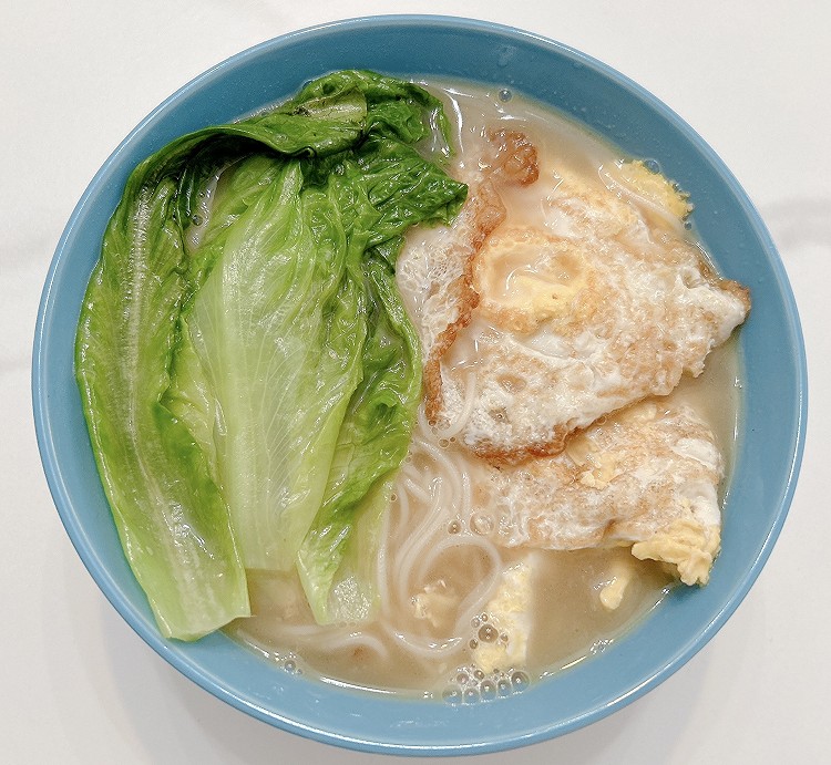 青菜煎蛋面的做法