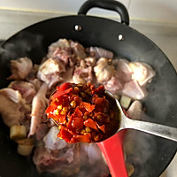 啤酒魔芋豆腐炖鸡的做法图解4