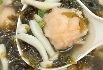 鲜美简单的紫菜虾滑汤的做法
