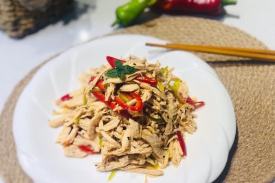 麻辣鸡丝