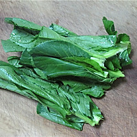 #美食新势力# 天热正好发酵——菜汁茄子包的做法图解1