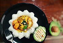 タイ風カレー(黄 海老と鶏肉)　泰国椰香咖喱(黄 虾 鸡肉)的做法