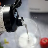 黑芝麻坚果能量饮---深秋必备的做法图解6