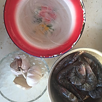 蒜蓉开边虾的做法图解1