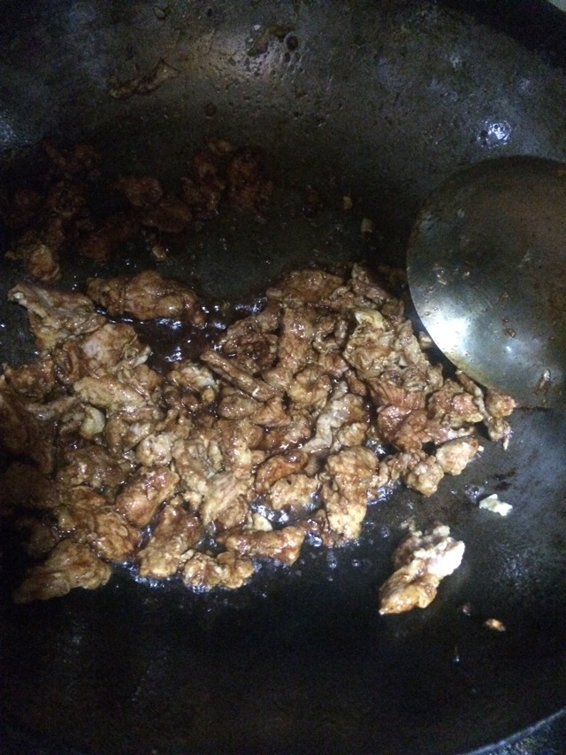 肉炒蘑菇的做法图解11
