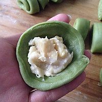 抹茶榴莲酥的做法图解13